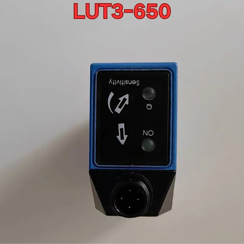 리퍼 LUT3-650 센서 기능 정상