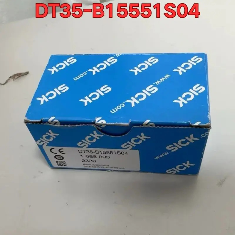 DT35-B15551S04 광전 거리 센서