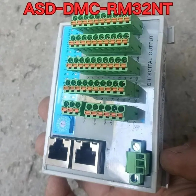 리퍼 ASD-DMC-RM32NT PLC 모듈 기능 정상