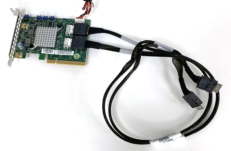 AOC-SLG3-2E4T NVMe u.2 하드 어댑터 카드 OCuLink SFF-8611 확장