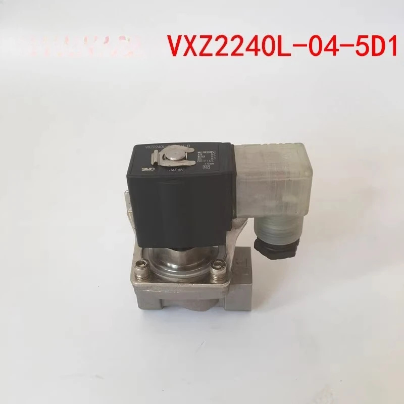 부품은 SMC 솔레노이드 밸브 VXZ2240L-04-5DZ1 5DL1 5DR1-B 브래킷 원본 포함