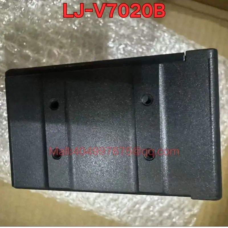 리퍼 LJ-V7020B 레이저 센서 기능 정상