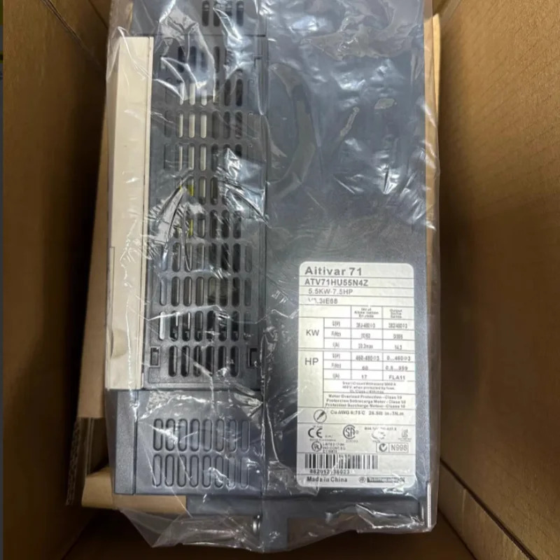 인버터 ATV71HU55N4Z