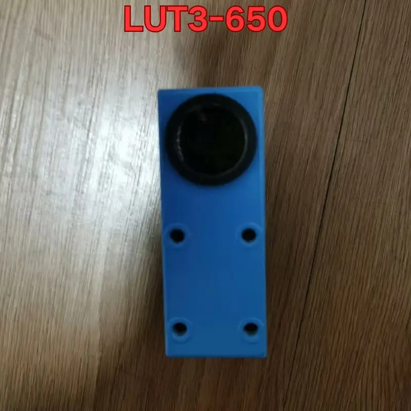 리퍼 LUT3-650 센서 기능 정상