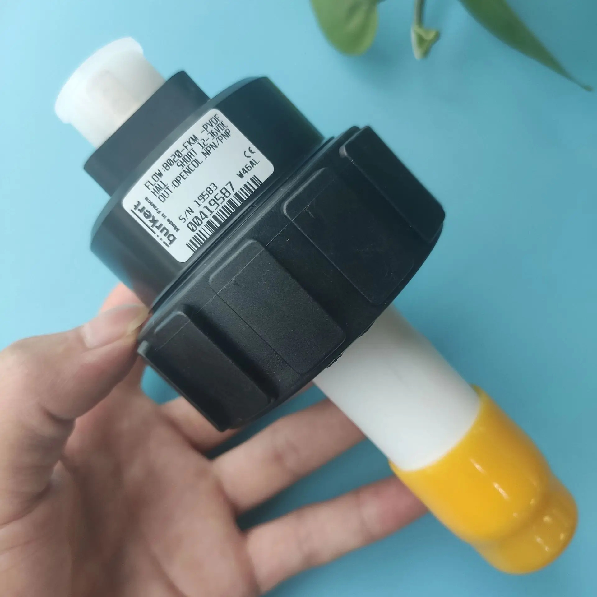 BURKERT8020 임펠러 유량센서 FKM PVDF NPN 00419587 00419589