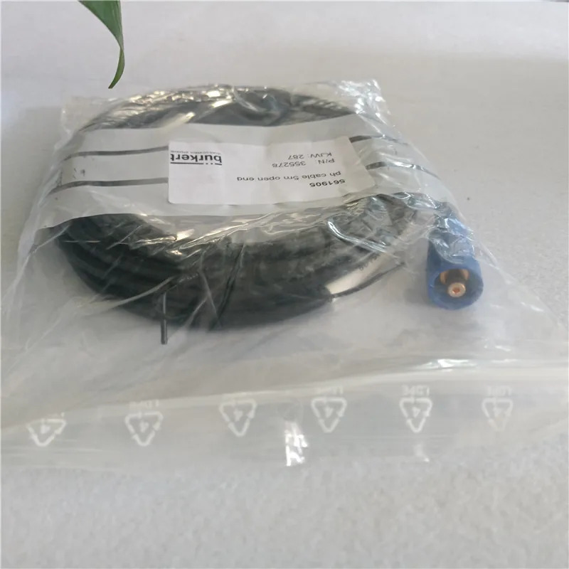 Burkert 8200 시리즈 pH 케이블 5m PH 플매트 카펫 러그 00561905