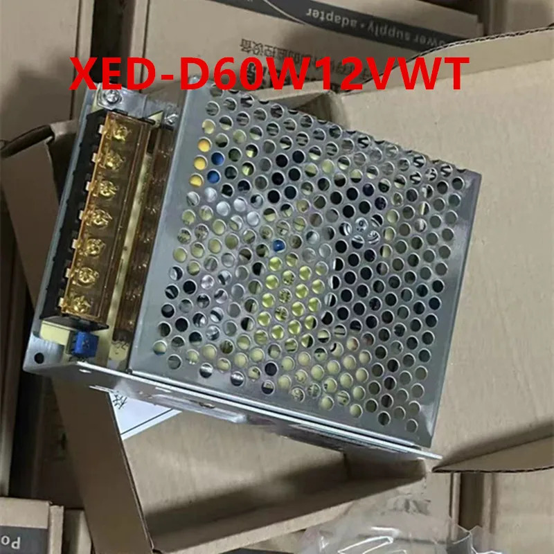 XED 12V5A 60W 전원공급장치 XED-D60W12VWT새 원본
