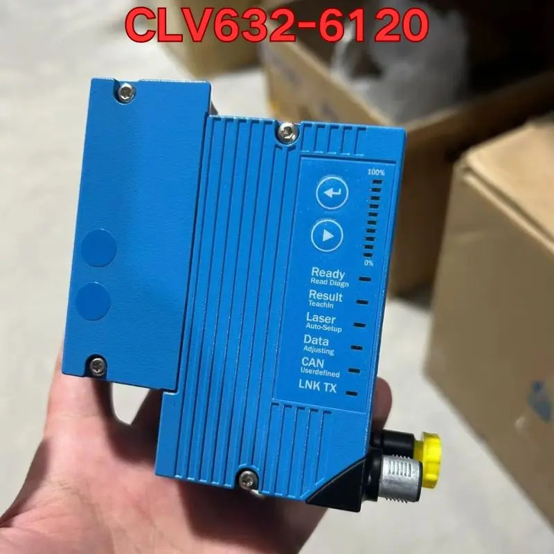 오리지널 CLV632-6120 코드 스캐너 신