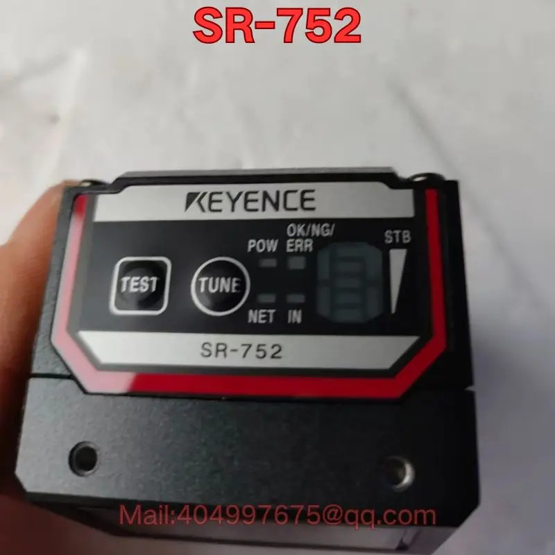 SR-752 코드 리더 신
