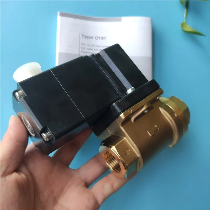 Burkert 솔레노이드 밸브 0131 B 15.0 NBR MS G1/2 AC 00046466
