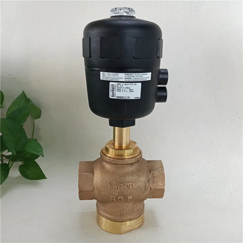 Burkert 2002 공압식 양방향 앵글 시트 밸브 DN15 DN20