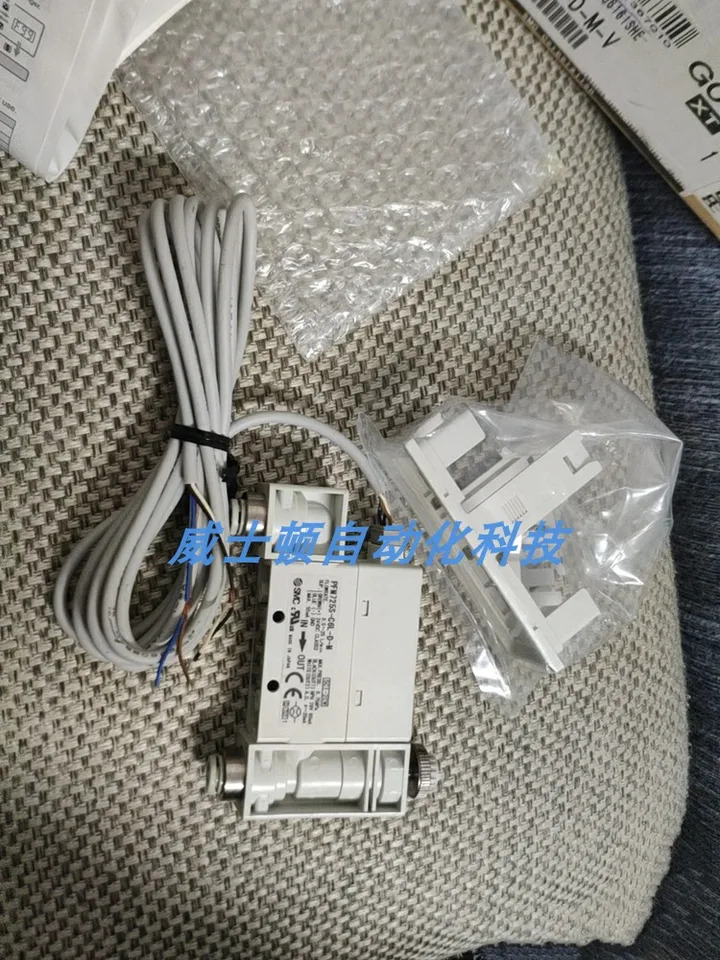 SMC 유량계 PFM725-C8-D PFM710S-C6L-D-M 포장