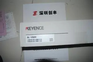 10월 KEYENCE 라이트 센서 SL-V60H