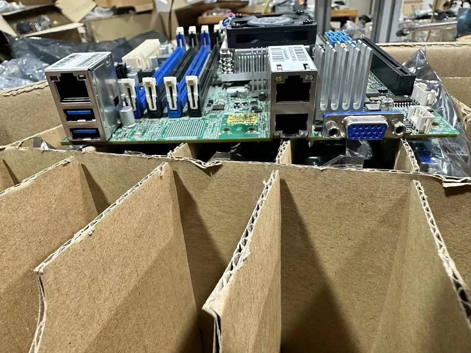 Supermicro X10SDV-16C-TLN2F 서버 ITX 메보드 XEON D1581 듀얼기가비트 네트워크 포트 Synology NAS