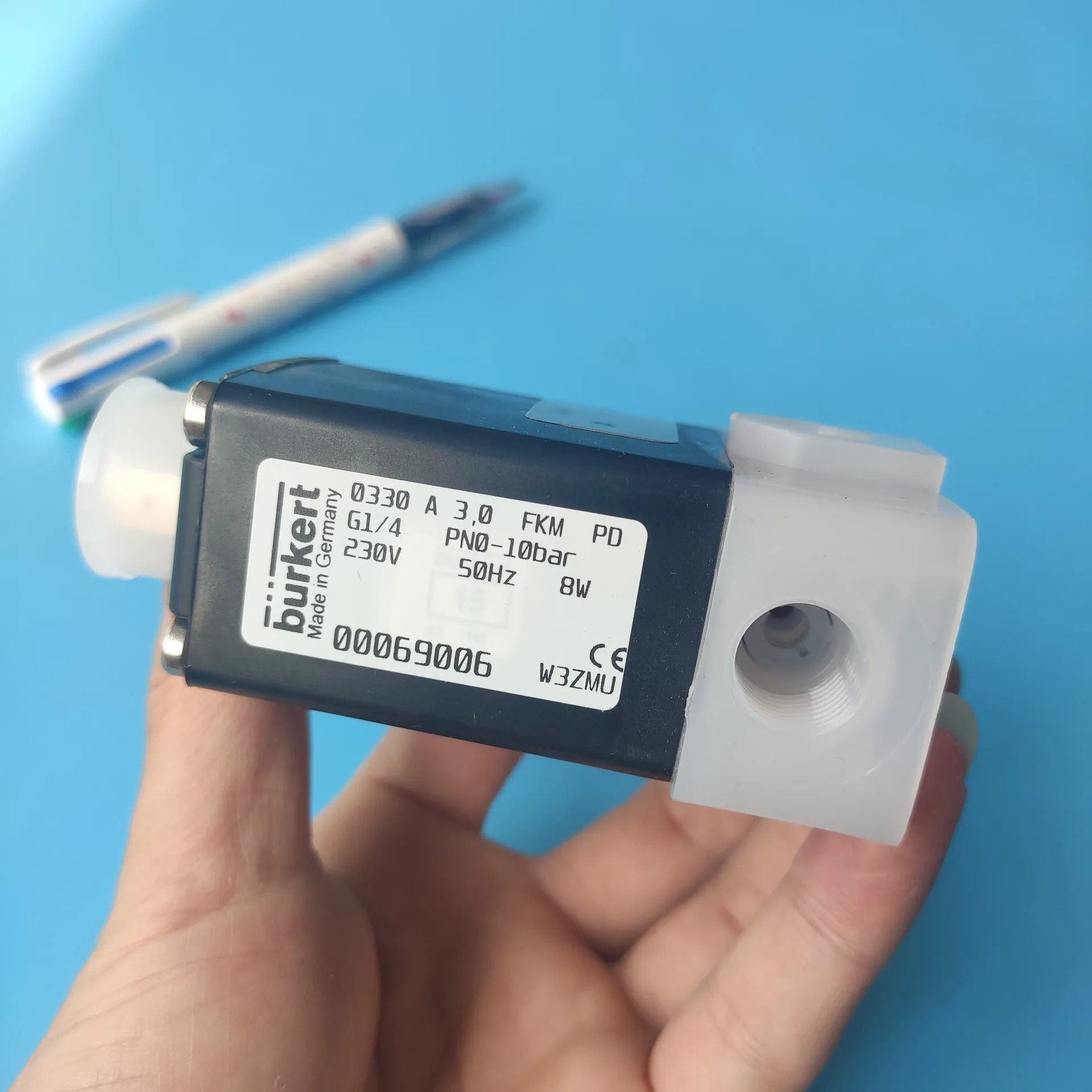 BURKERT0330 솔레노이드 밸브 A 3.0 FKM 00069006 00019078