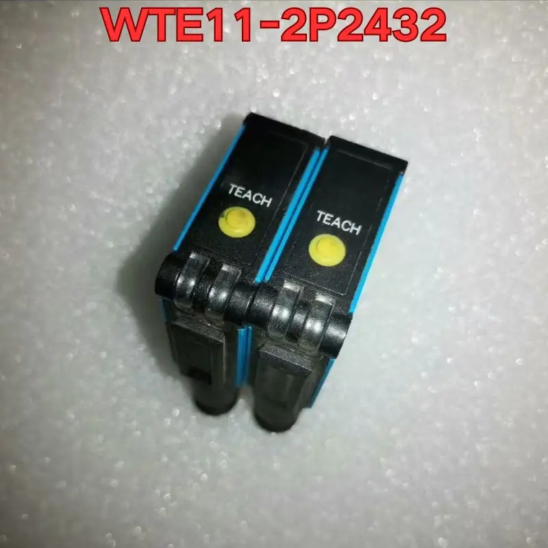 리퍼 WTE11-2P2432 센서 기능 정상