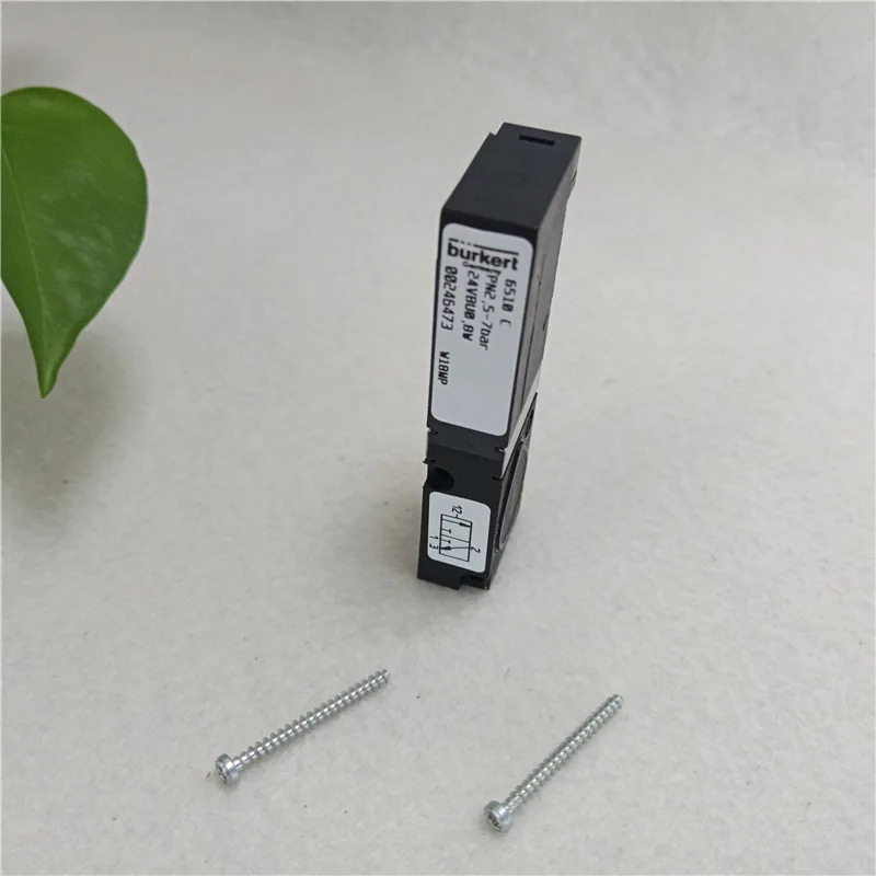 Burkert 솔레노이드 밸브 6510C 6511D 24V 양방향 티 00246473 00133120