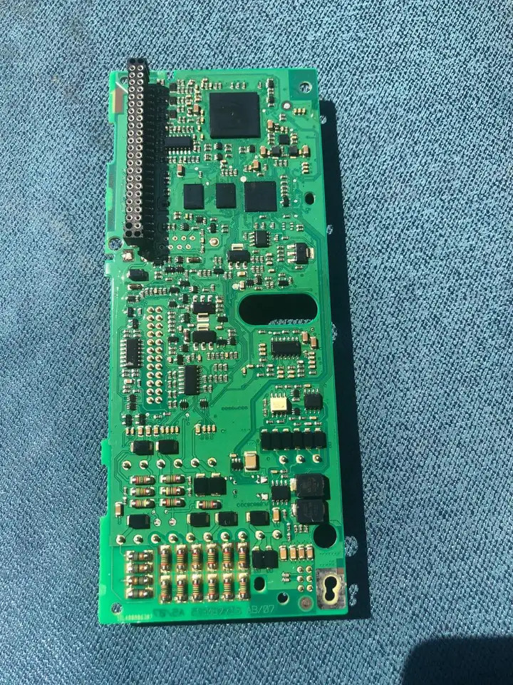 주파수 컨버터 FC302 메보드 130B7000 130B7715 130B1109 130B7205