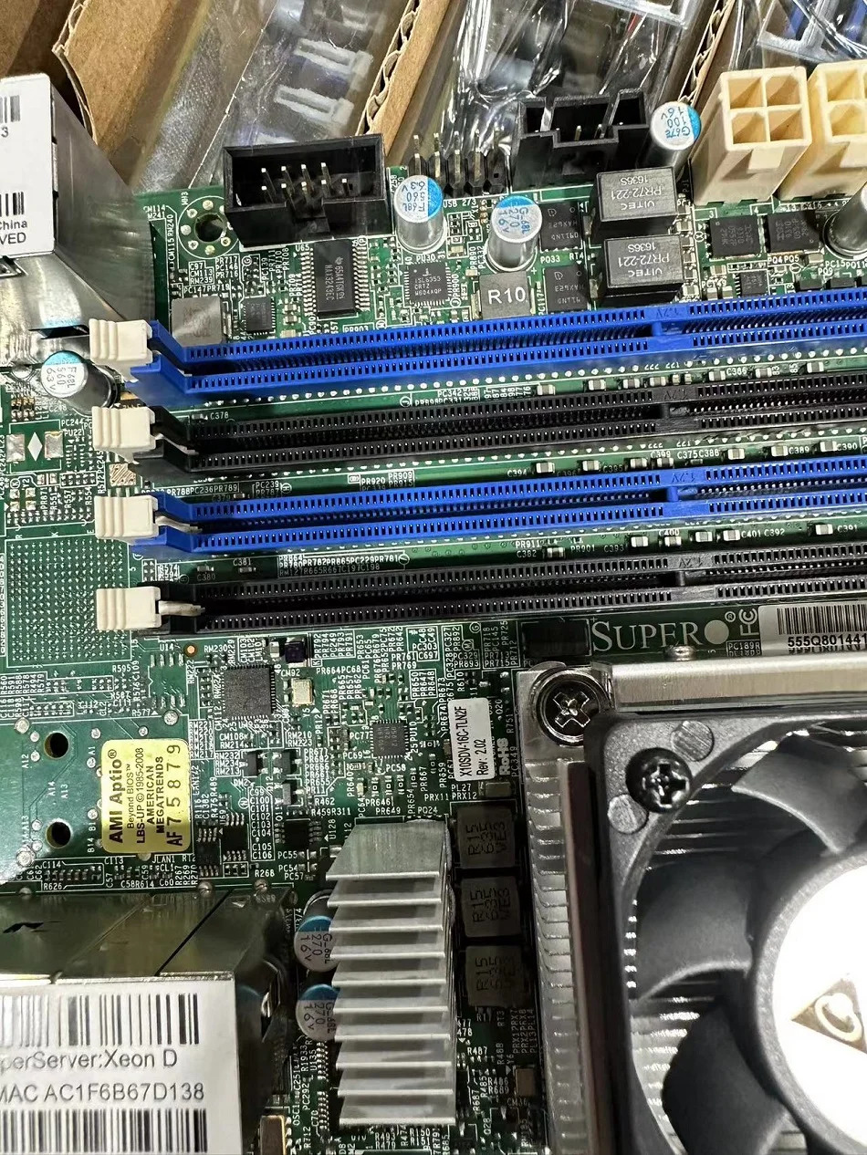 Supermicro X10SDV-16C-TLN2F 서버 ITX 메보드 XEON D1581 듀얼기가비트 네트워크 포트 Synology NAS