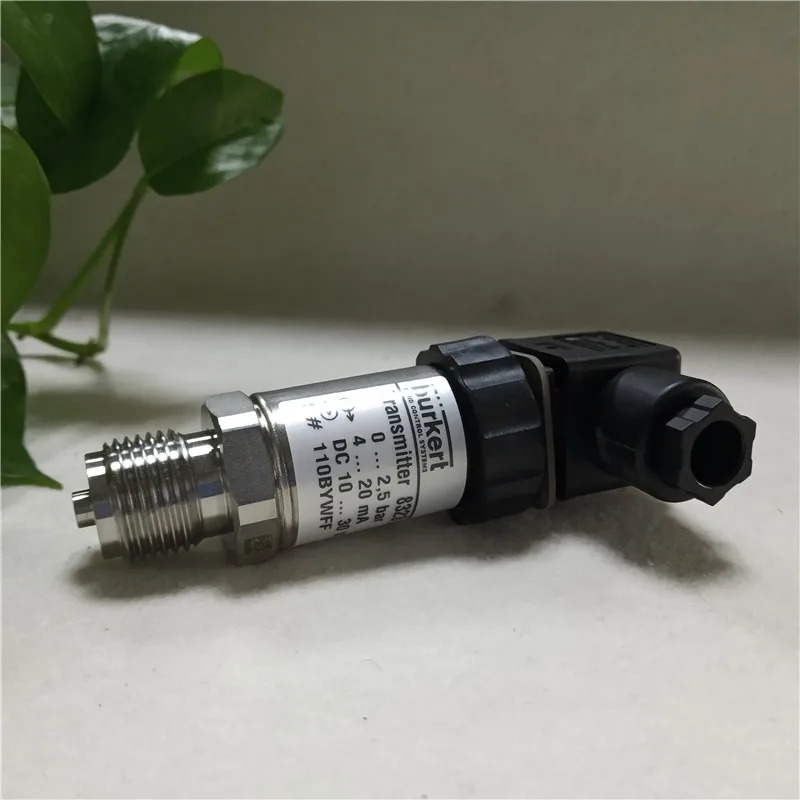 BURKERT 8323 압력 트랜스미터 0-10bar 8232 센서