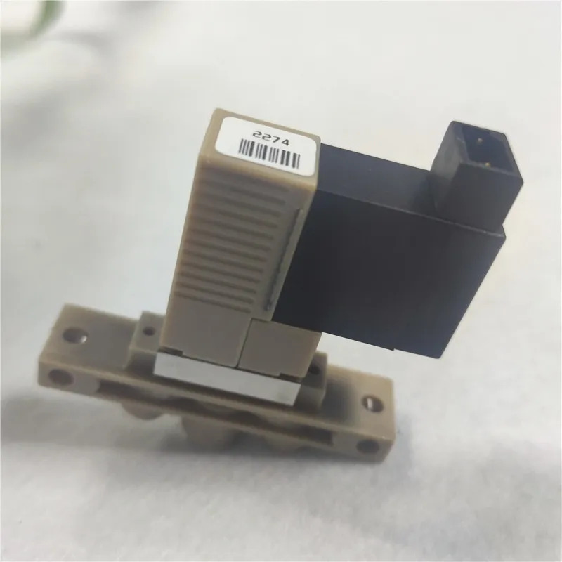 Burkert 솔레노이드 밸브 6604T 0.6 CC 양방향 3방향 내식성 6604