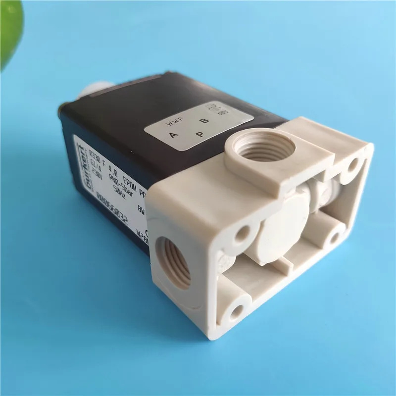 독일 burkert0030 F 4.0 EPDM PP G1/4 230V 00066032 솔레노이드 밸브
