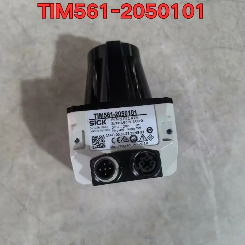 리퍼 TIM561-2050101 센서 기능 정상