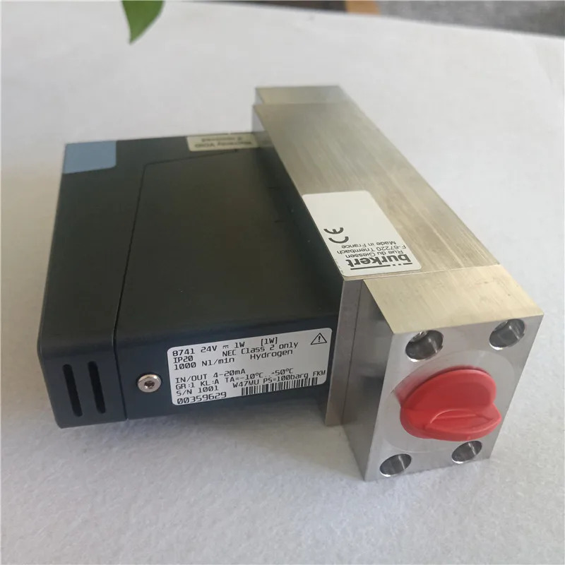 BURKERT 8741 유량계 24V NEC 4-20mA 질량 유량 컨트롤러