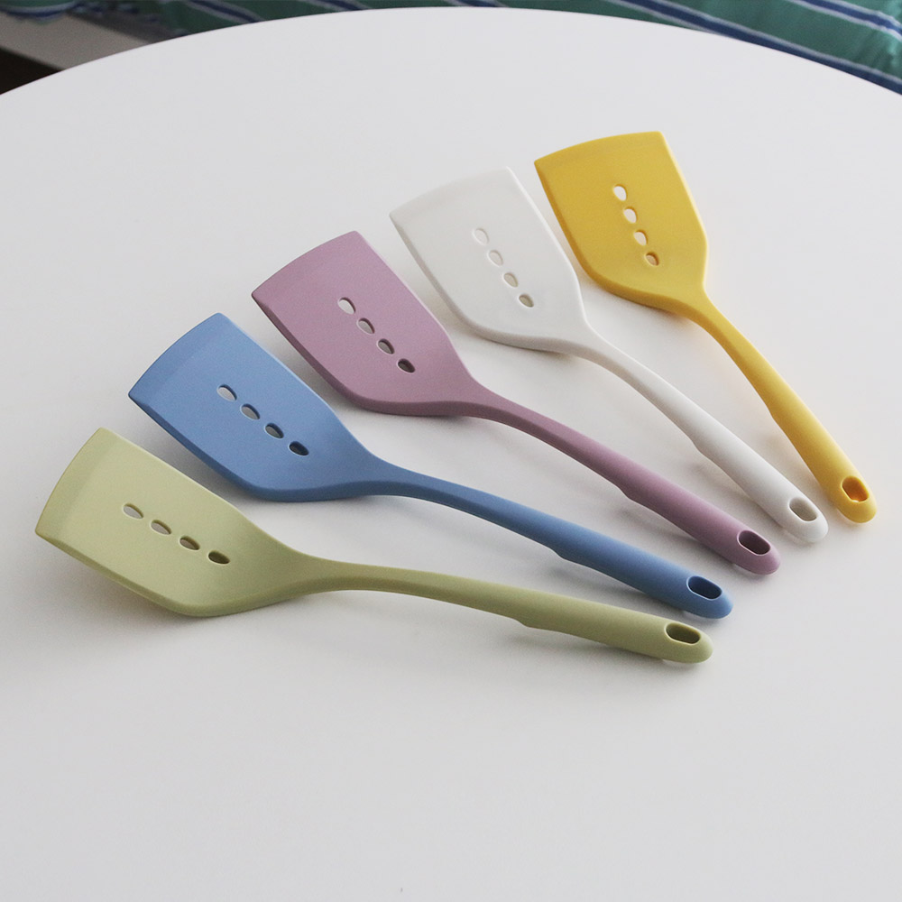 컬러핏 국내산 실리콘 뒤집개 대 5colors 계란말이 전 뒤집기 뒤집게 뒤지개 조리도구 - 상품 이미지
