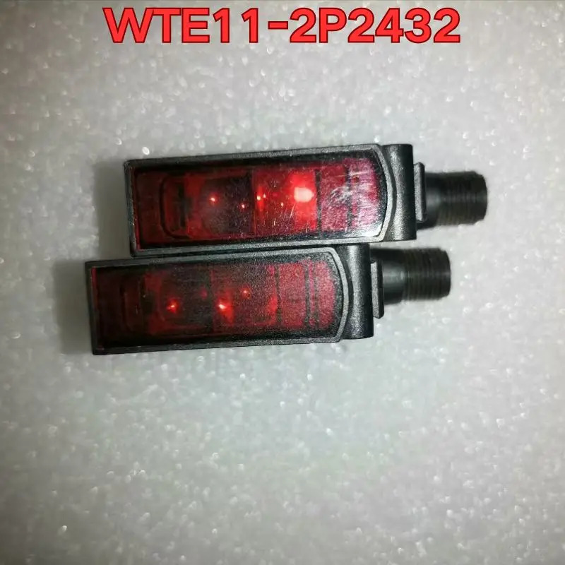 리퍼 WTE11-2P2432 센서 기능 정상