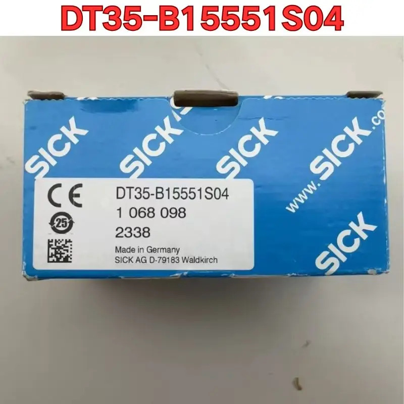 DT35-B15551S04 광전 거리 센서
