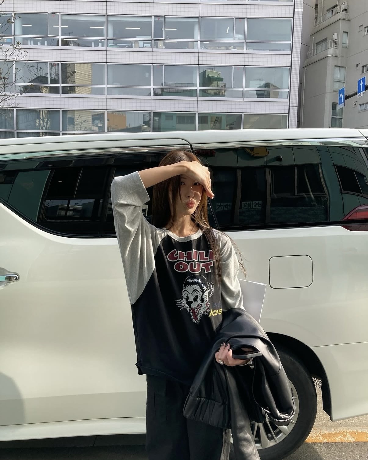 [당일발송] 아웃핏 칠아웃티 빈피지 프린트 나그랑 루즈핏 긴팔티 (멀티) - 상세 이미지 4