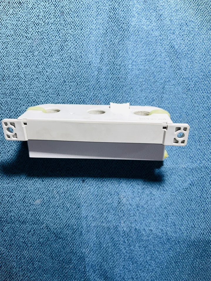 HS-PTA088A0022B15 슈나이더 주파수 변환기 ATV610/630 시리즈 30KW-45KW 변압기