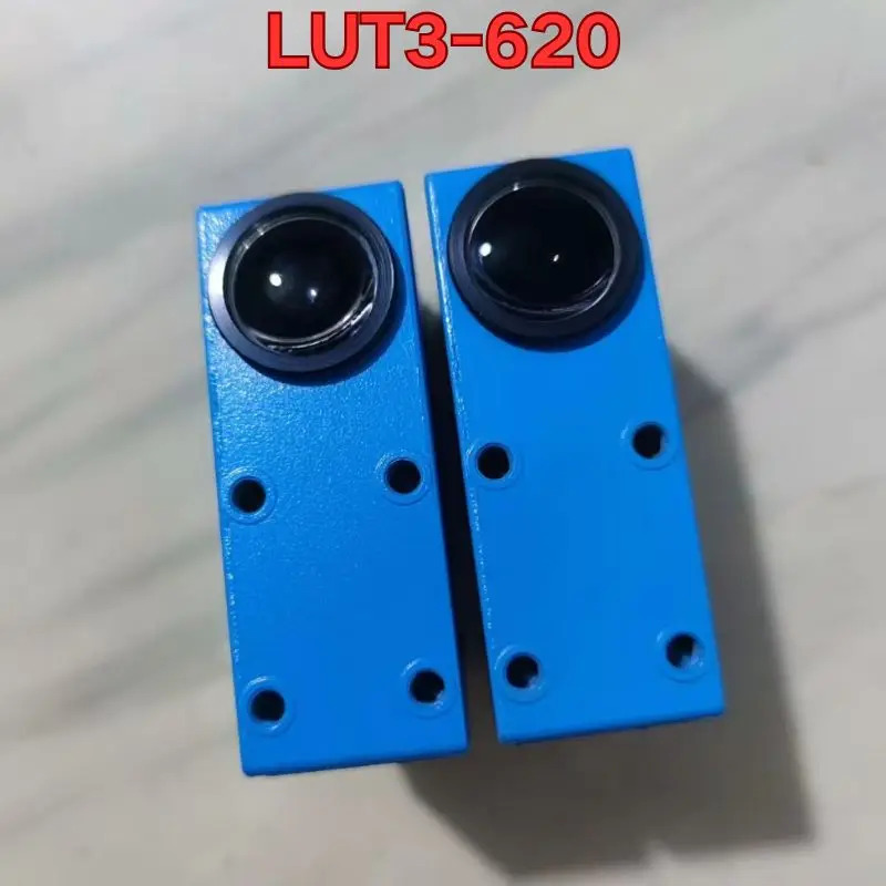 리퍼 LUT3-620 센서 기능 정상