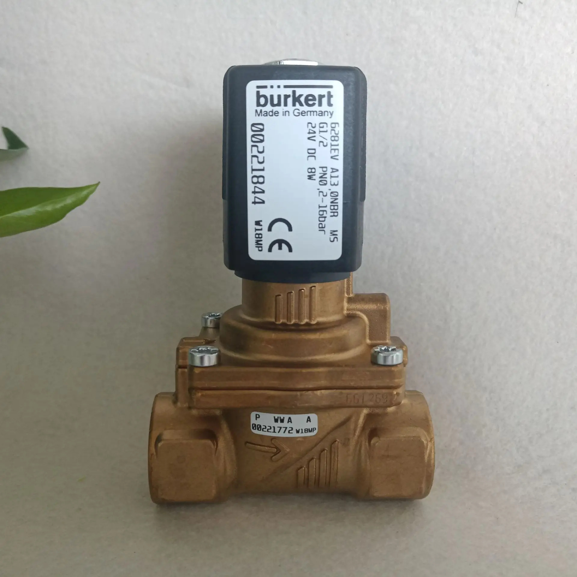 Burkert 솔레노이드 밸브 6281EV NBR MS G1/2 24VDC 유체 00221844