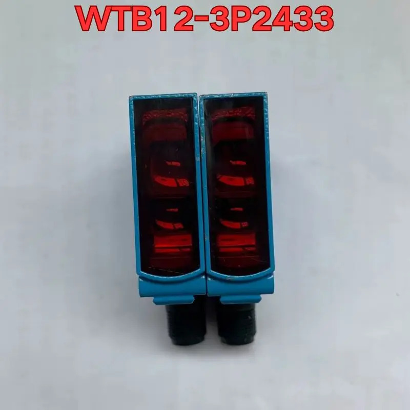 리퍼 WTB12-3P2433 센서 기능 정상