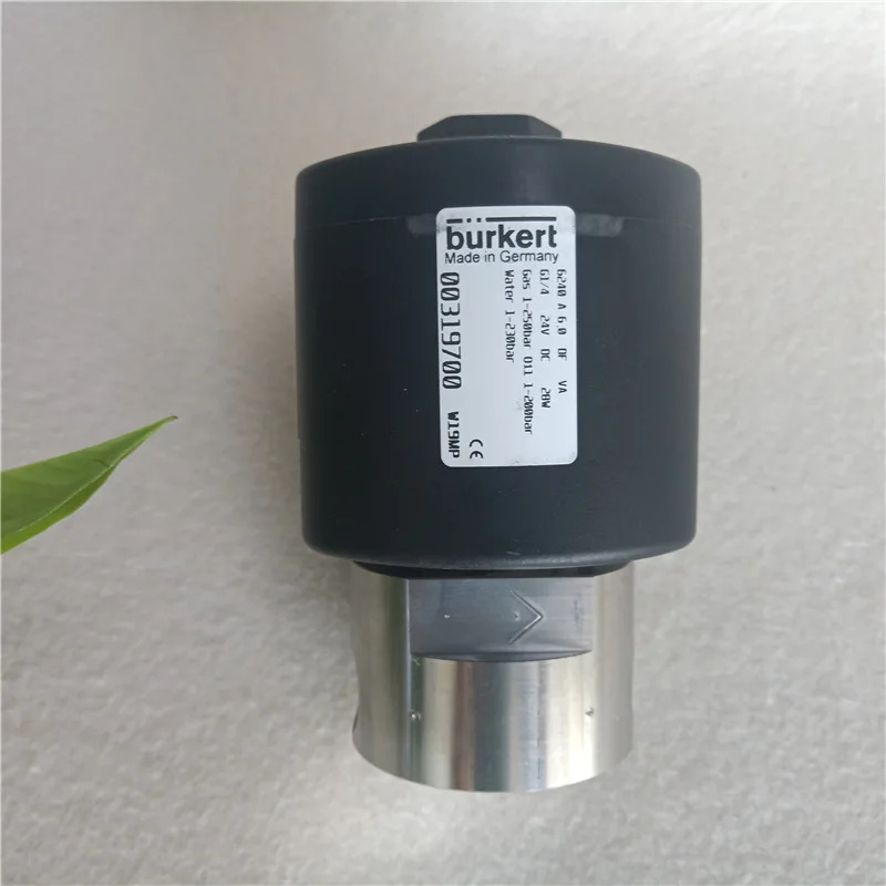 Burkert 6240A 솔레노이드 밸브 직동식 2위치 3방향 000319700 00226664