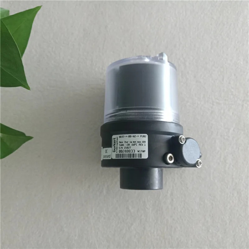 BURKERT 8697 공압 밸브 포지셔너 컨트롤러