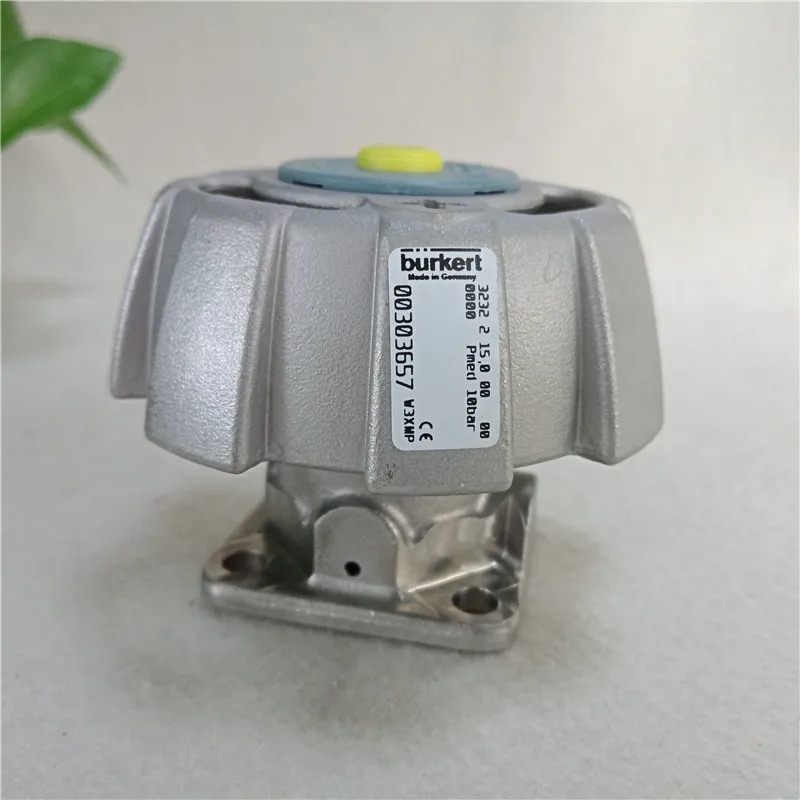 Burkert 3232 3233 다이어프램 밸브 DN8 DN15 수동 플라스틱 실린더