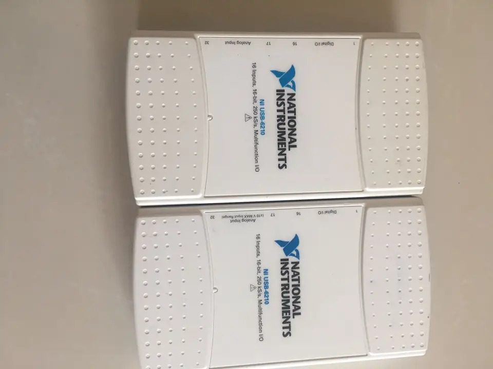 NI USB-6210 미국 리퍼 기계