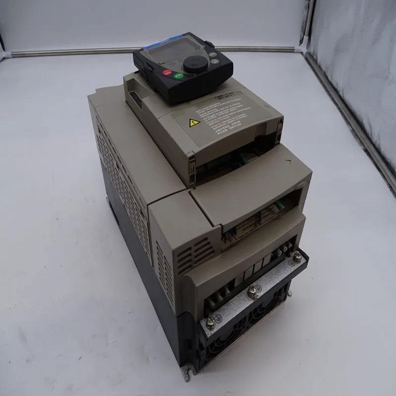 상태 주파수 변환기 ATV71HU40N4
