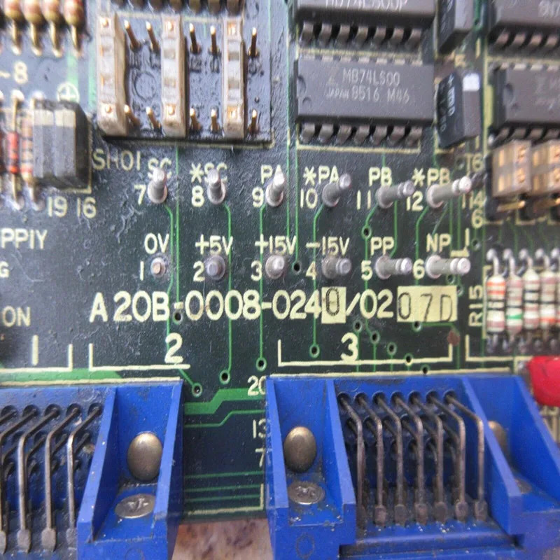 회로 카드 A20B-0008-0240 상태