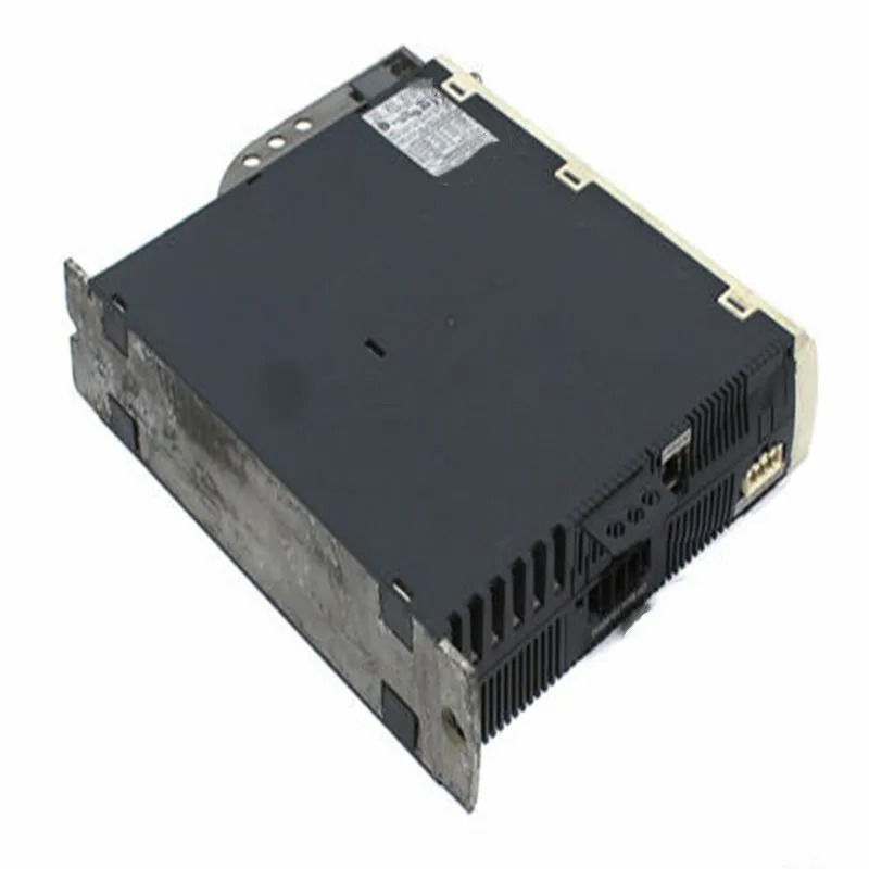 서보 드라이브 LXM32AU45M2 상태