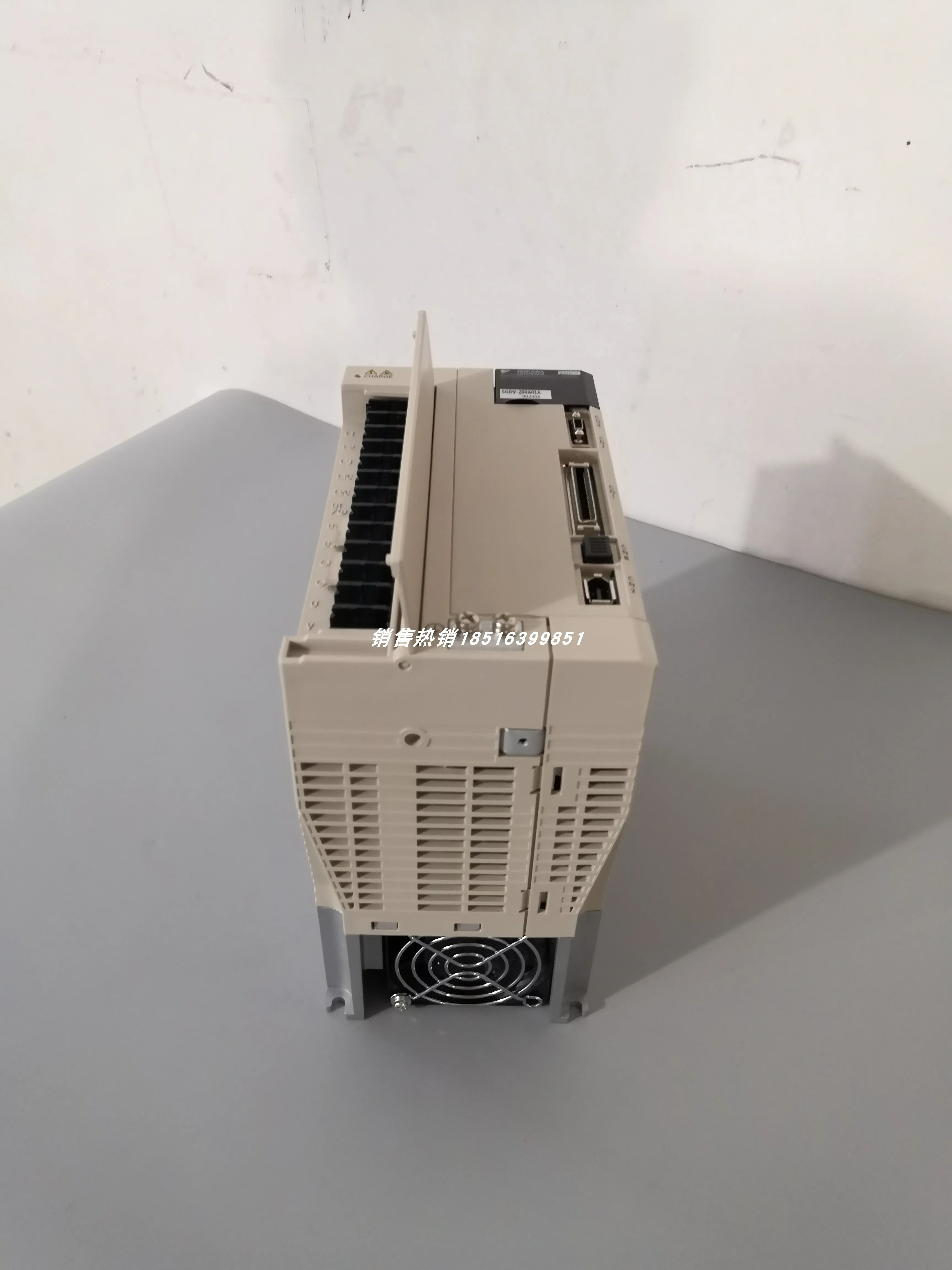 Yaskawa 서보 드라이브 SGDV-200A01A002000 SGDV-200A01A SGDV-200A11A