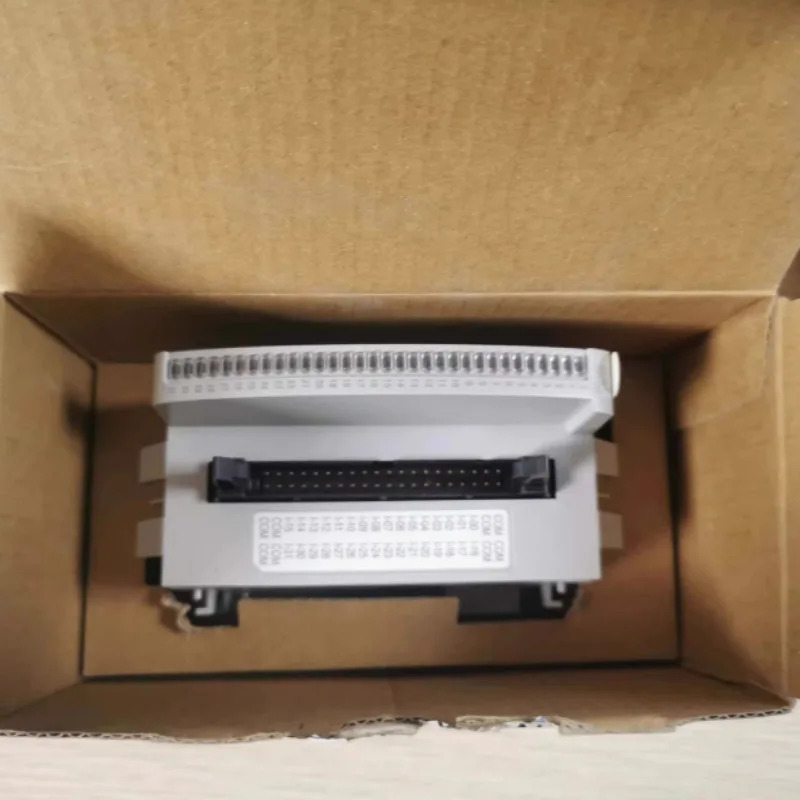 2085-IQ32T 입력모듈 Rockwell AB 포장 Micro800 2085IQ32T