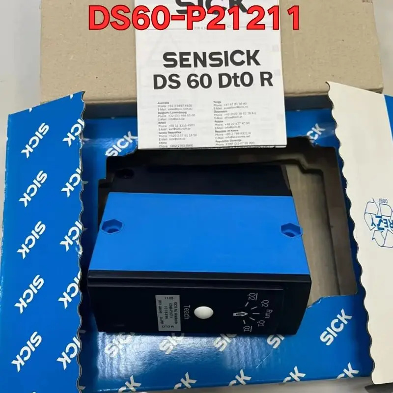 DS60-P21211 레이저 센서 신