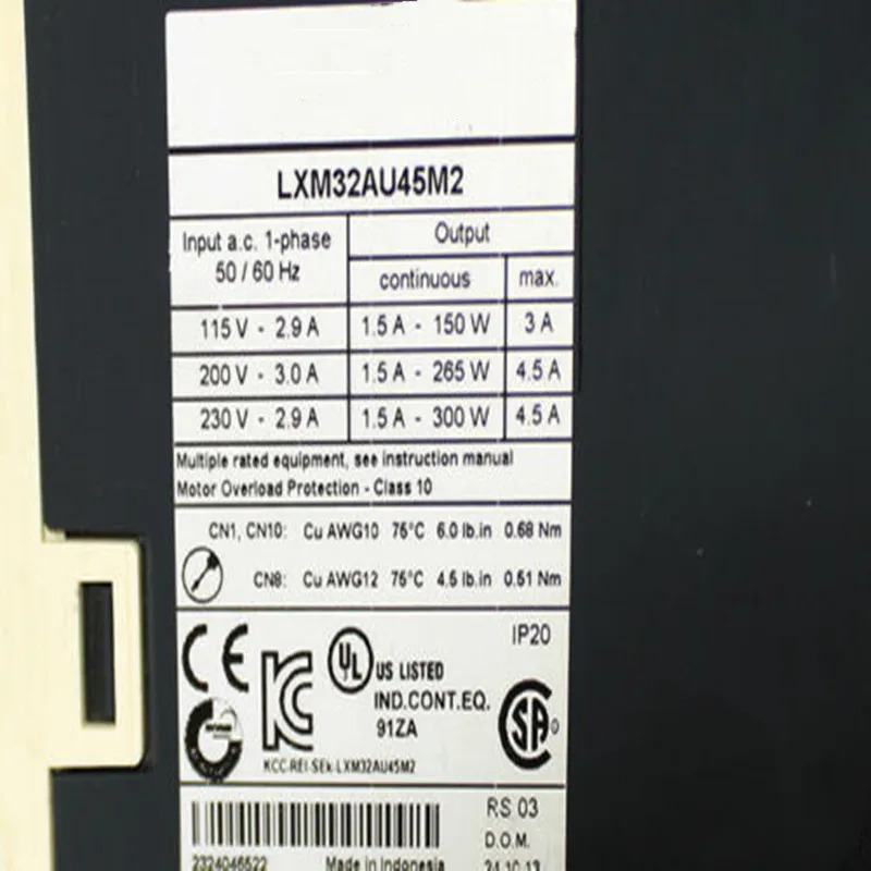 상태 서보 드라이브 LXM32AU45M2