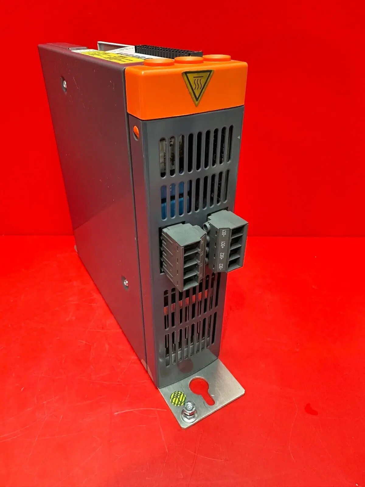 서보 드라이브 8V1016.00-2