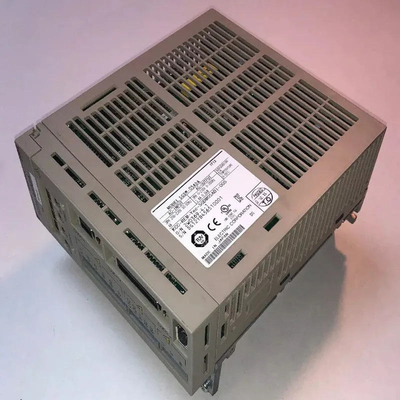 서보 드라이브 SGDM-05ADA
