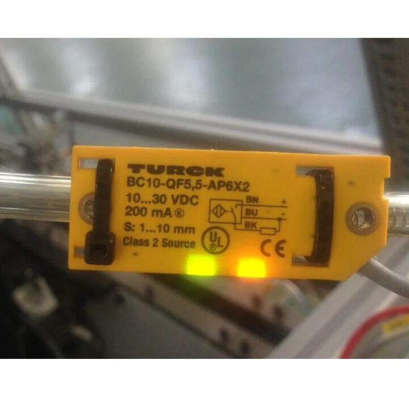 TURCK BC10-QF5.5-AN6X2 광전스위치 스위치